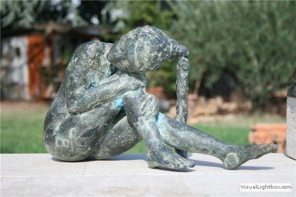 Bronzetto di fanciulla 06