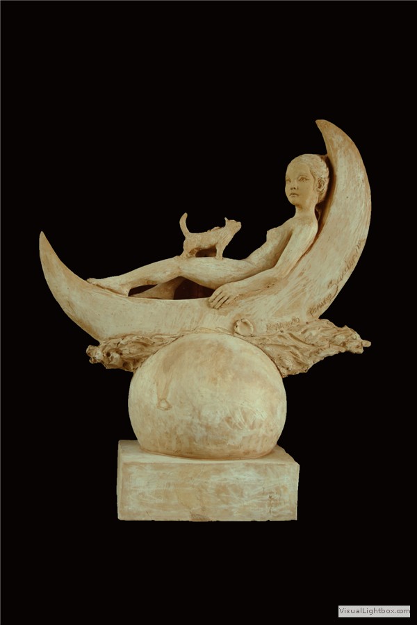 Figura femminile in terracotta 07