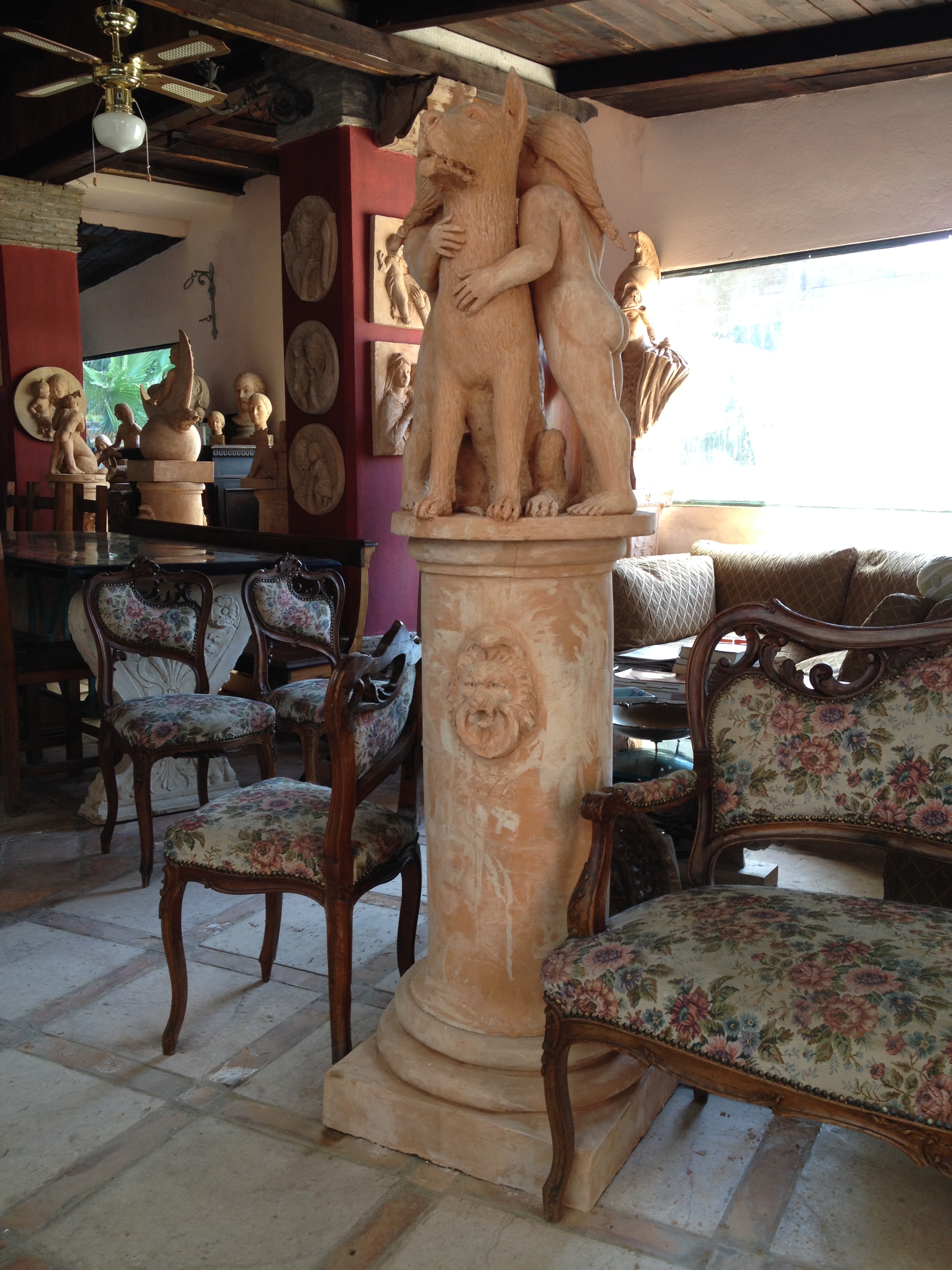 Figura femminile in terracotta 15