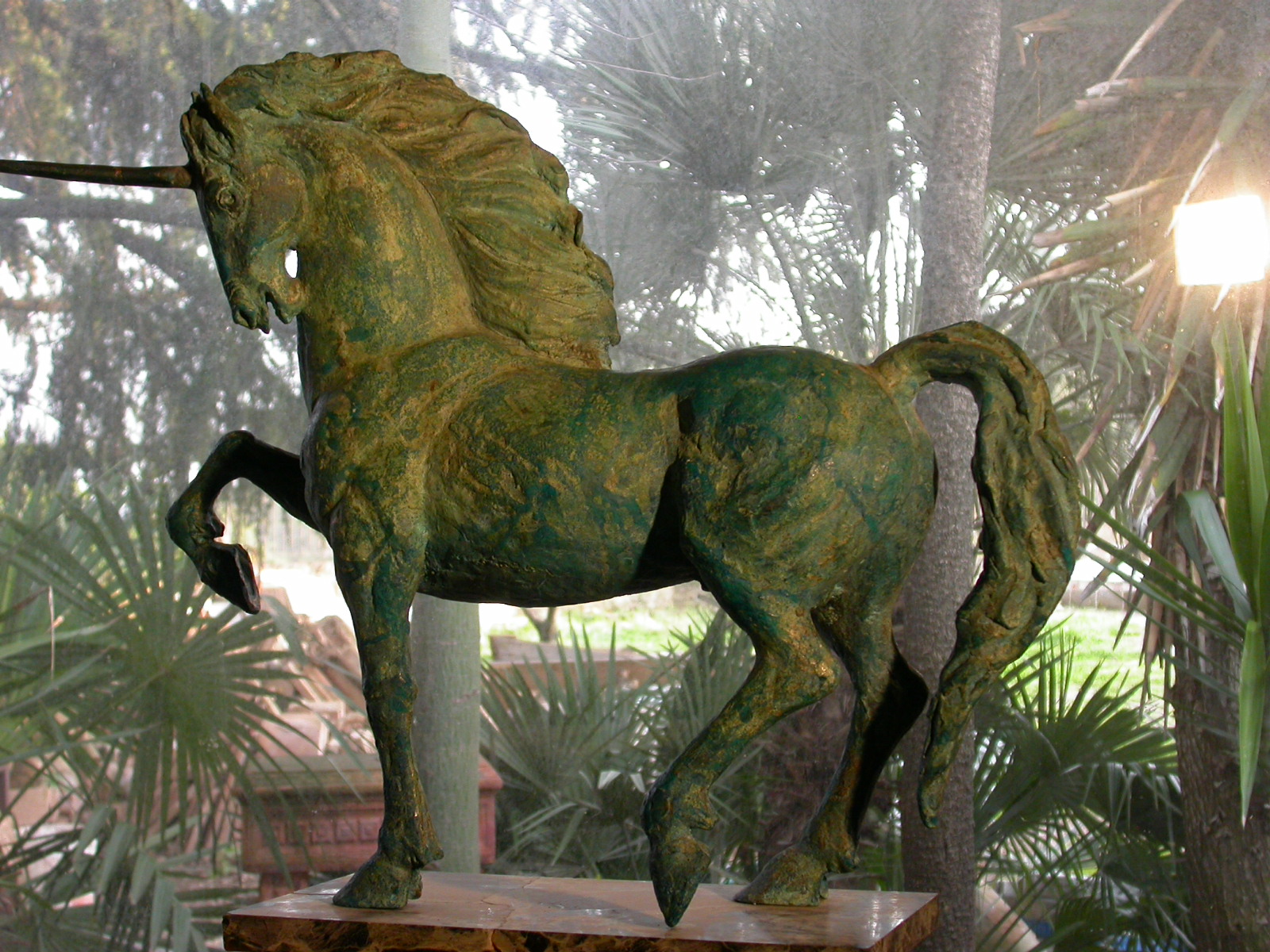 Unicorno in bronzo